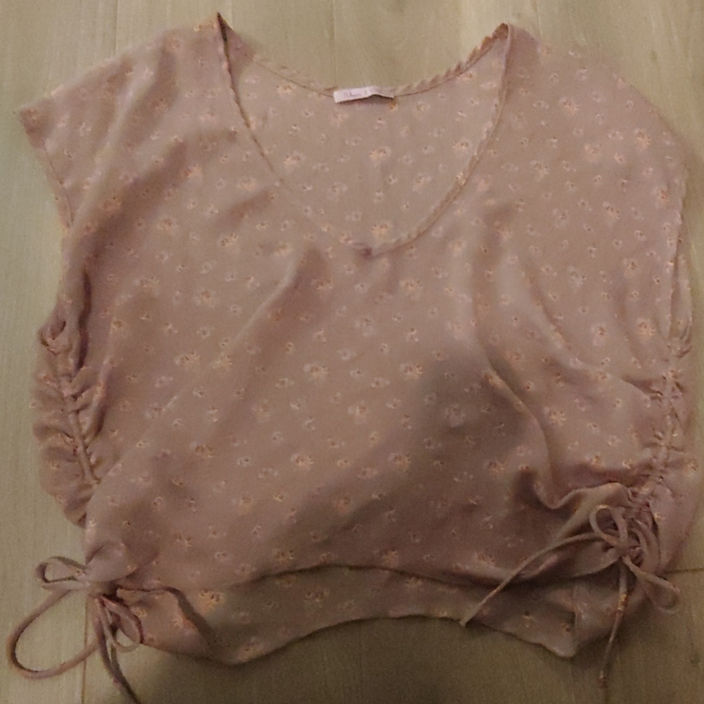 Sheer crop top size L